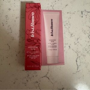 Weekend Skin SPF 50 Glow - Pink